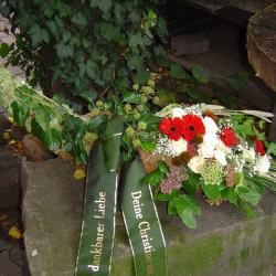 4. Trauerschmuck - Blumenhaus Lindenblüte in Dresden